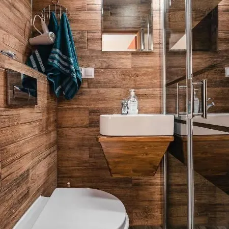 Balance & Δωμάτια σε οικογενειακή κατοικία